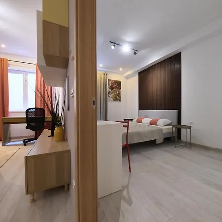 Apartment Luxury Silent & Aparments *